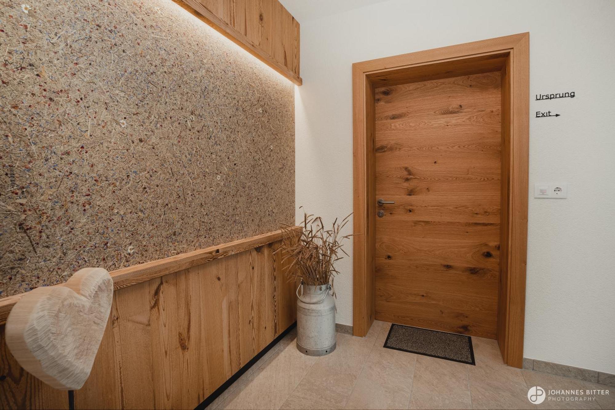 Stoacherhof Apartments Matrei am Brenner Bagian luar foto