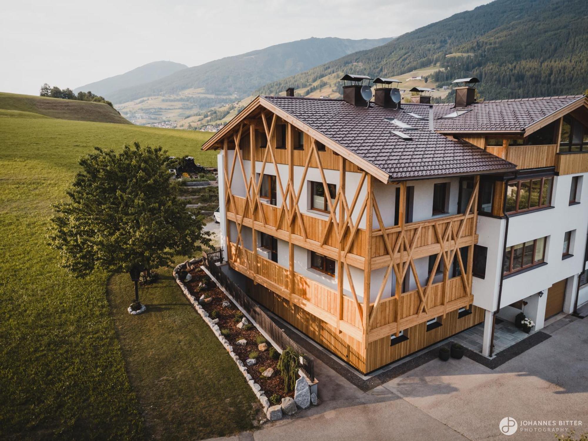 Stoacherhof Apartments Matrei am Brenner Bagian luar foto